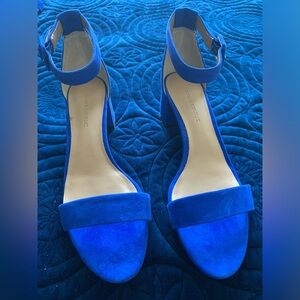 NEW Banana Republic Women's Vibrant Blue Heels